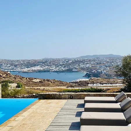 Villa Alessandra With Massive Pool By Diles *