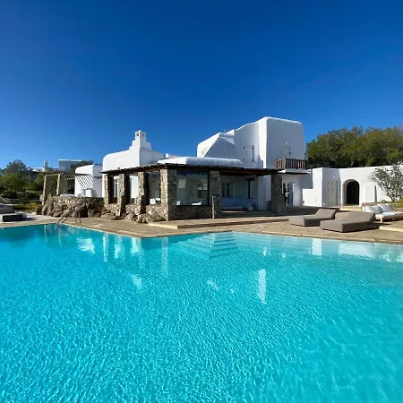 Villa Alessandra With Massive Pool By Diles Mykonos Town