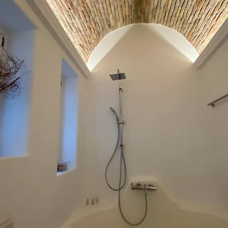 Villa Alessandra With Massive Pool By Diles Mykonos Town