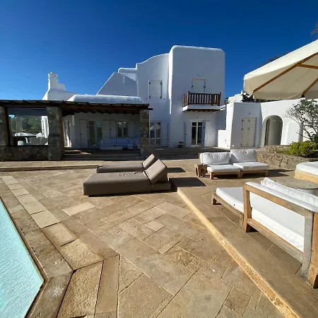 Villa Alessandra With Massive Pool By Diles *